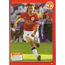  Signed picture of the Manchester United legend Ryan Giggs. 